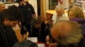 Autogrami�da Milana Teslevi�e 14. 10. 2015 v pra�sk�m knihku